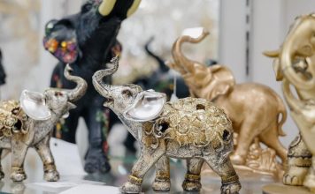 Veruje se da poklone od ovih ljudi pod hitno treba spaliti: Jednu stvar ćete sigurno primetiti u kući, ne ignorišite je