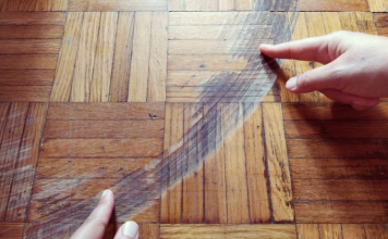 RIJEŠITE SE 0GREBOTINA NA PARKETU: P0TREBNA VAM JE SAMO JEDNA NAMIRNICA, FANTASTIČAN I JEFTIN TRIK