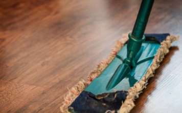 Kada brišete podove u vodu uvek dodajte mrvicu ovog praha, cela kuća će danima mirisati