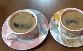 NAŠI STARI SU OVO SERVIRALI UZ ŠOLJICU KAFE: To sada NIKO NE RADI, a smatra se NAJPRAVILNIJIM