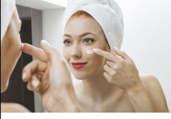 Tajna maska koja briše bore i daje licu mladalački sjaj – aspirin, med i limun rade čuda!