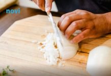 Odličan trik pri rezanju luka koji bi trebao znati svaki kuhar amater