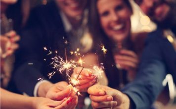 OVO NE OBLAČITE NI ZA ŽIVU GLAVU – Zabranjena boja garderobe za Novu godinu, veruje se da donosi nesreću!