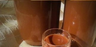 ČOKOLADNI LIKER: Ne MORA stajati u frižideru kad se napravi i JAKO je fin