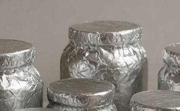 Ruskinje obavezno umotavaju TEGLE SA ZIMNICOM U FOLIJU: Kad saznate razlog, i vi ćete to ODMAH UČINITI – njihov trik je zlata vredan