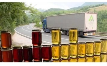 URADITE OVO SA TEGLOM MEDA I OTKRIĆETE DA LI JE DOMAĆI ILI NE: Znaćete i prije nego što ga KUPITE, NEPOGRJEŠIV JE