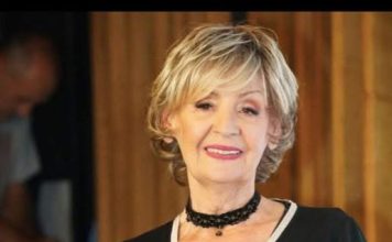 Lepa Lukić (85) priznala da ima dečka, evo ko je on: “Spojili smo se poslije 50 godina”