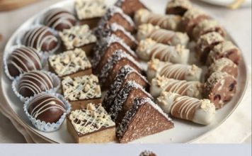 5 VRSTA SITNIH POSNIH KOLAČA OD JEDNE SMJESE – isto kao na slici. Brzo, jednostavno i preukusno – savršeno za praznične trpeze ili druženja