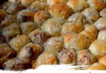 SAVRŠENE MANTIJE (BUREKDŽIKE)