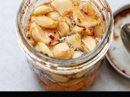 “Jedite bijeli luk i med na prazan stomak 7 dana” – tradicionalna navika i njeno značenje