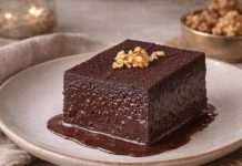 TURSKI MOKRI KOLAČ NATOPLJEN ČOKOLADOM: Toliko je sočan da se topi u ustima, uspeva svakom i pravi se neverovatno brzo