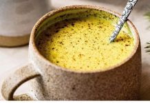 NAJMOĆNIJI DOMAĆI LIJEK: Kašalj prestaje preko noći, samo u šolju toplog mleka dodajte ovo…