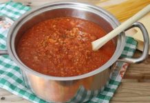 FANTASTIČAN BOLONJEZE SOS Sledeći dan je još BOLJI – BOGATOG ukusa i SAVRŠENO začinjen!