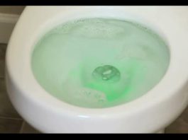 Bacite ovu tabletu u toalet i gledajte kako se magija dešava: požalit ćete što niste znali za to