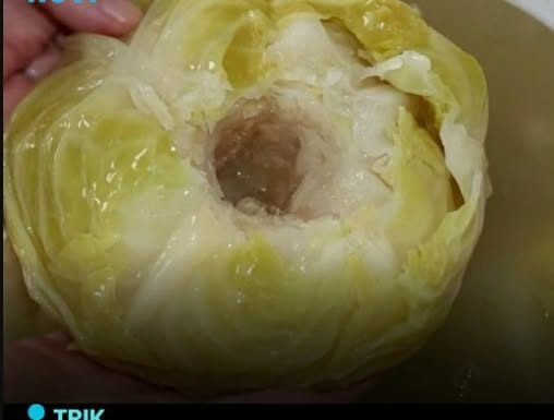 Evo kako spasiti gnjecavi kiseli kupus: Dodajte u bure 1 sastojak