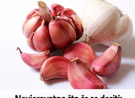 Nevjerovatno šta će se desiti: Stavite čehno bijelog luka u usta i sačekajte nekoliko minuta!