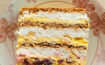 MOSKVA TORTA… Savršeni spoj voća, oraha i kreme