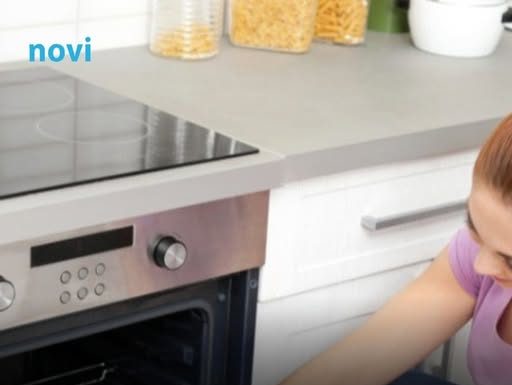 Japanski trik za čišćenje šporeta vrućom vodom: Zakorjela masnoća nestaje bez riban