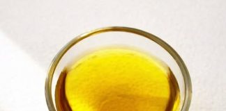 Ricinusovo ulje – ulje najotrovnije biljke svijeta je ljekovito bez premca!