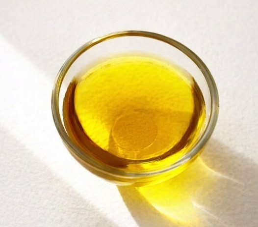 Ricinusovo ulje – ulje najotrovnije biljke svijeta je ljekovito bez premca!