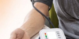 ŠTA SPUŠTA KRVNI PRITISAK MOMENTALNO? Ako brojke na aparatu pređu ovu granicu, sljedeće NAMIRNICE su PRVA POMOĆ