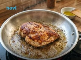 Meso se više ne lijepi, a tiganj kao nov: Kuhari prvo stave 1 stvar na dno i zaborave na ribanje