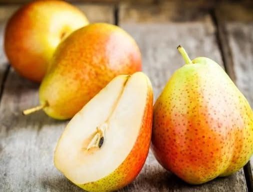 Šta se dešava sa organizmom kada redovno jedemo kruške: Creva će raditi kao sat, a evo ko nikako ne sme da ih konzumira