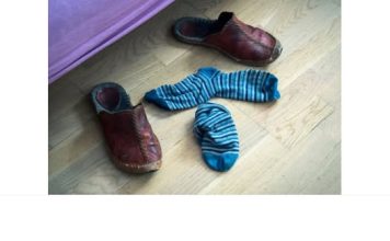 Nikada ne ostavljajte čarape pored kreveta: Evo i zašto