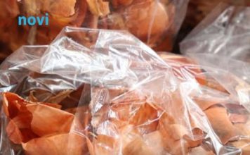 Farbanje jaja u lukovini: Dodajte ovu biljku za najljepšu crvenu boju