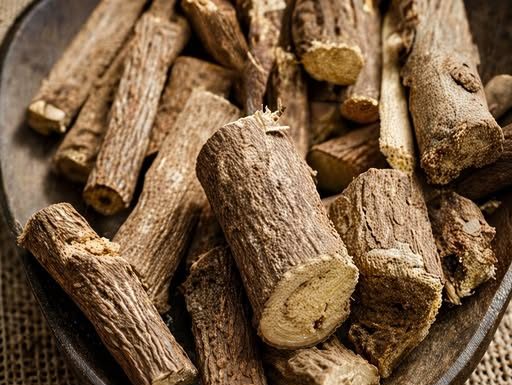 UJUTRO NAPRAVITE SEBI ČAJ OD OVE BILJKE: Liječi cijeli organizam, a evo kako se koristi