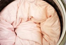 Kako oprati ogroman jorgan kod kuće? Ako ne može da stane u mašinu, ovo su zlatni trikovi starih domaćica