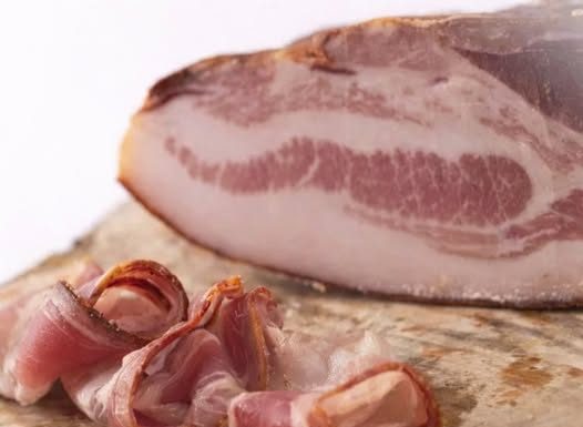 ISTINA JE : Slanina je zdrava! Evo zašto je MORATE jesti svaki dan