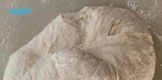 Pekari uvijek dodaju 1 sastojak u brašno: Tijesto raste kao ludo, a pecivo ostaje mekano 5 dana