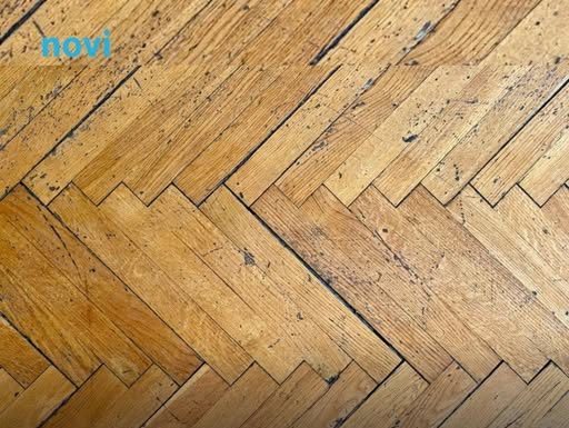 Tehnika od 3 minuta za obnovu izgrebanog parketa: Trebaju vam samo 2 stvari iz kupatila