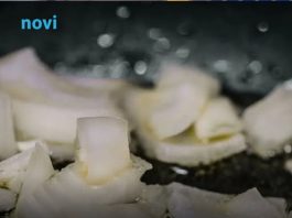 Ovako se pravilno dinsta luk: Trik bez zaprške i neprijatnog mirisa