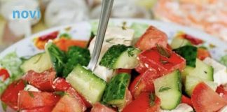 Stari recept iz bivše Jugoslavije: Zbog 1 sastojka salata od paradajza i krastavica puno ukusnija