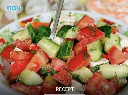 Stari recept iz bivše Jugoslavije: Zbog 1 sastojka salata od paradajza i krastavica puno ukusnija