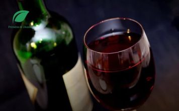 DA LI STE ZNALI ZA OVO? Jedna čaša crnog vina je kao sat vremena vježbanja!