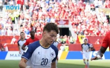 Kao grom iz vedra neba: Esmir Bajraktraević na izlaznim vratima PSV-a? Ovo je najrealnija opcija