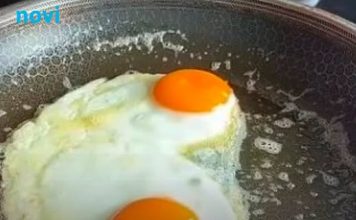 Trik sa sirćetom za pržena jaja: Neće se zalijepiti za tavu, a bjelance će ostati savršeno