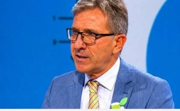 U KISELOM ORGANIZMU NASTAJU I NAJTEŽE BOLESTI Doktor Ivanov otkrio kako sa 4 badema zaliječiti želudac, a evo šta je rekao o sodi bikarboni
