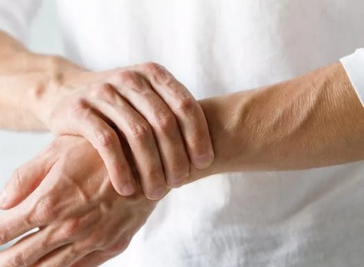 Zaustavite osteoporozu dok još možete: Ishrana koja spašava kosti u menopauzi!